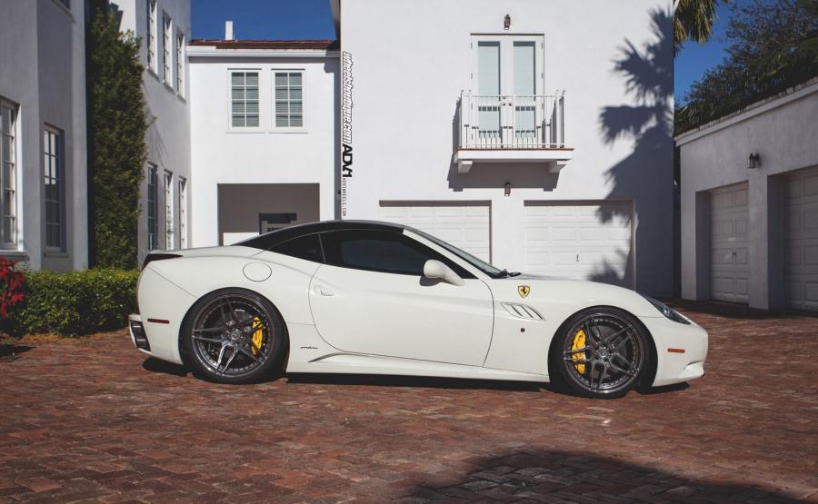  Ferrari California jn ADV.1 Wheels (ADV05SMV2CS) 2015 года  (фото 9 из 21)